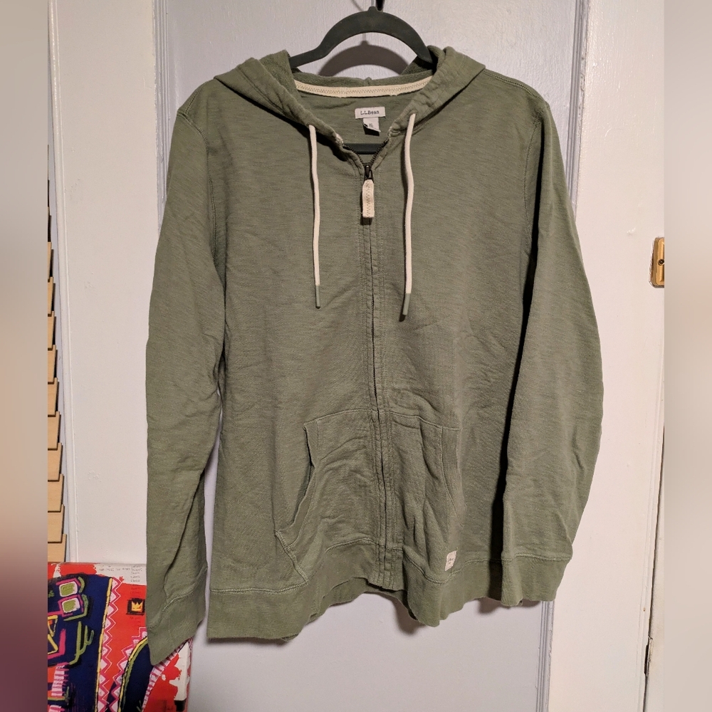EUC LL Bean Hooded Zip Up Sweatshirt